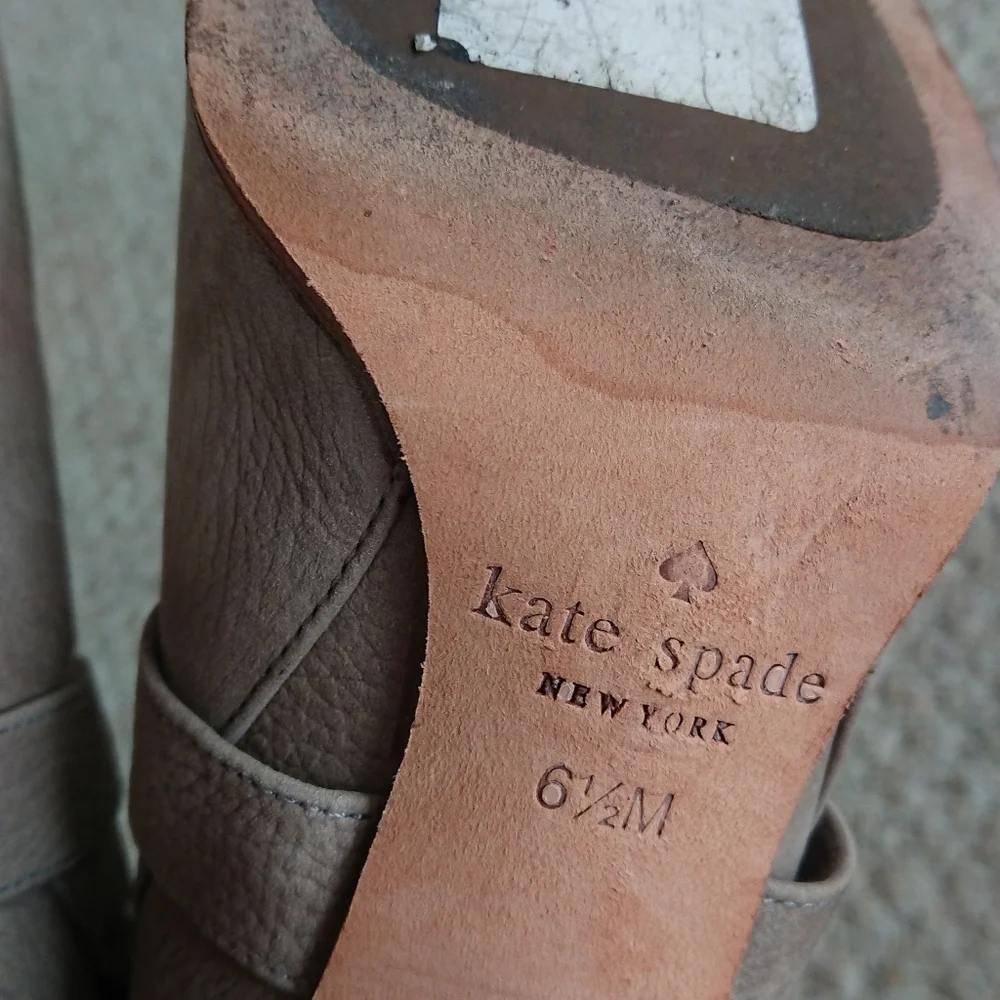 Kate spade New York Lexy double buckle pebbled leather boots in taupe size 6.5